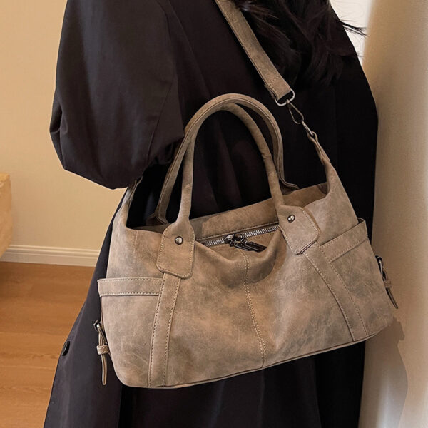 Large-capacity bag 2023 new casual and versatile texture one-shoulder crossbody business trip luggage bag women's handbag